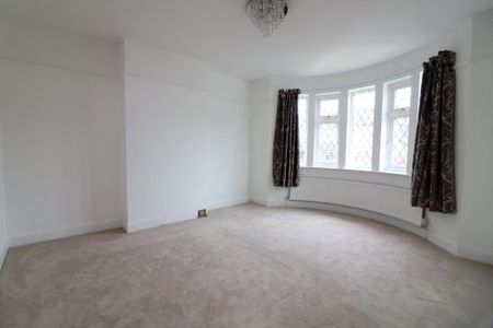 3 Bedroom Semi-Detached To Rent - Photo 2