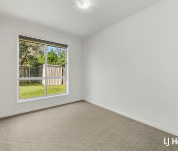 108 Hollows Circuit, Macgregor ACT, Belconnen - Photo 4