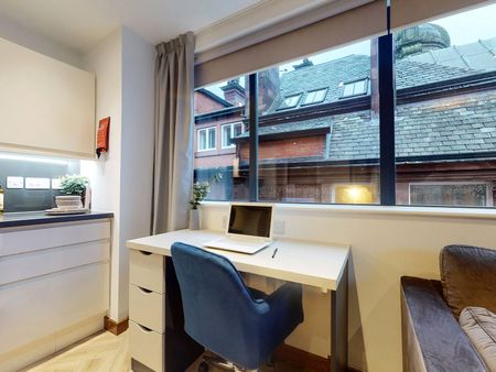 Apt 37, Live Oasis Deansgate - Photo 5