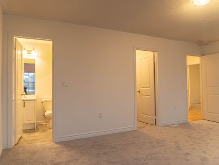 For Lease - 434 Vandusen Avenue, Southgate, Ontario - Photo 3