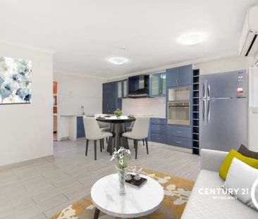 Hurry! This Won't Last Long! - Photo 6