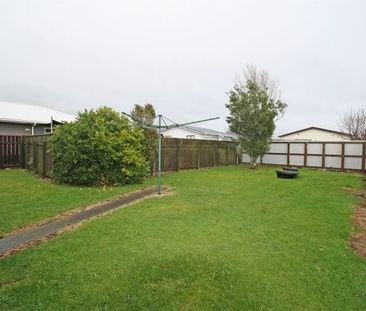 Charming 3BR Home in Bell Block - Photo 4