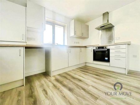 2 bedroom flat to rent - Photo 4