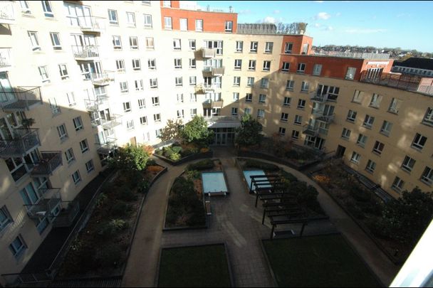 2 Bed Flat, Eden Grove, N7 - Photo 1