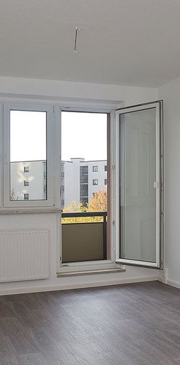 3-Raum-Wohnung Südstadtring 37 - Foto 1