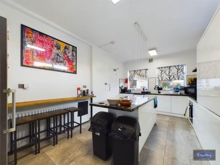1 bedroom house of multiple occupation to rent - Photo 5