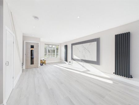 3 bedroom terraced house to rent - Photo 2