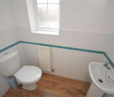 Braiding Crescent, Braintree, CM7 - Photo 1