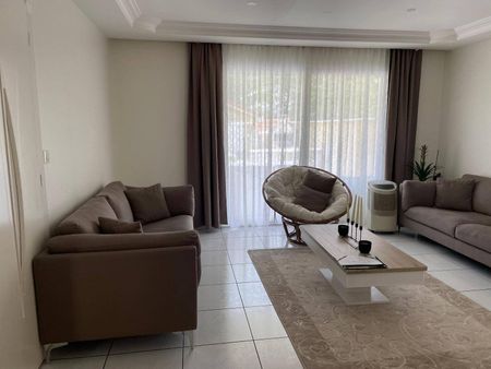 Maison 5 pièces - 71850 Charnay-lès-Mâcon - Photo 2