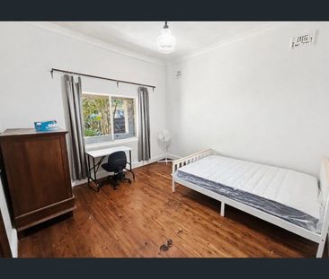 Fully Furnished in Ideal Location!!!! - Photo 4