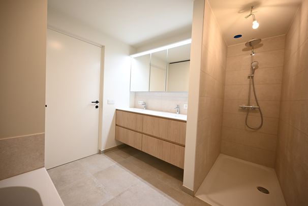 SUBLIEME & ENERGIEZUINIGE woning op CENTRALE LIGGING - Photo 1