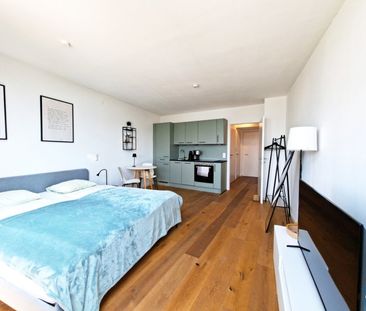 Vollmöblierte Dachgeschosswohnung mit Charme und Top-Anbindung in W... - Photo 3