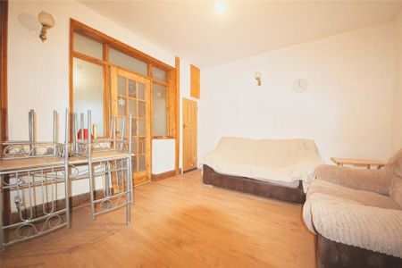 3 bedroom house to rent - Photo 2