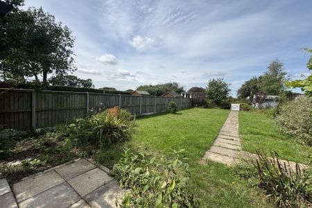 Heydon Road - Photo 4