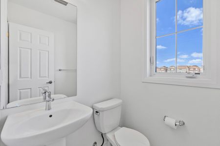 For Lease - 9 Lilac Lane, Thorold, Ontario - Photo 4