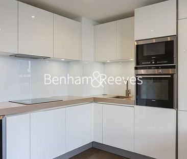 3 Bedroom flat to rent in City Road, Shoreditch, EC1V - Photo 1