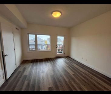 For Lease - 22 Lily Lane, Guelph, Ontario - Photo 1