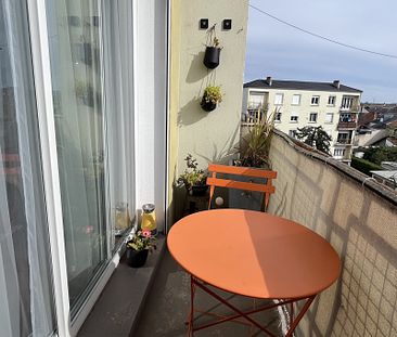 Appart T3 meublé balcon garage. - Photo 3