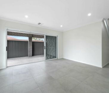 STUNNING FAMILY HOME - Photo 2