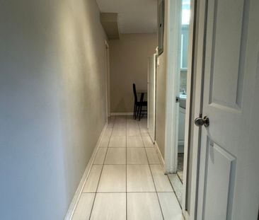 Appartement à louer - Montréal (Saint-Léonard) - Photo 2