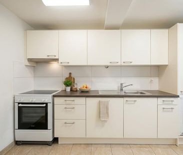Zentral, frisch gestrichen & top ausgestattet 3-Zimmer-Wohnung - Photo 4