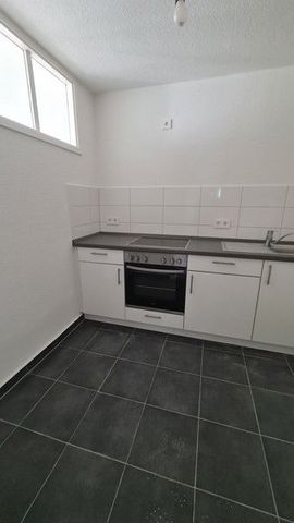 Sanierte Single-Wohnung in Hafennähe mit Balkon - Photo 3