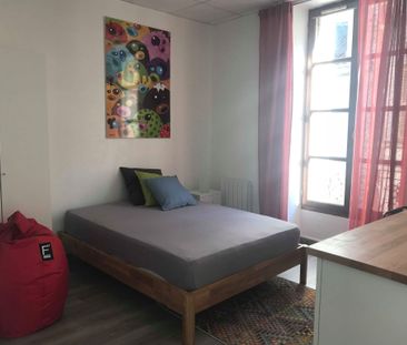 POITIERS CENTRE - Studio meublé 17.84 m² - Photo 3