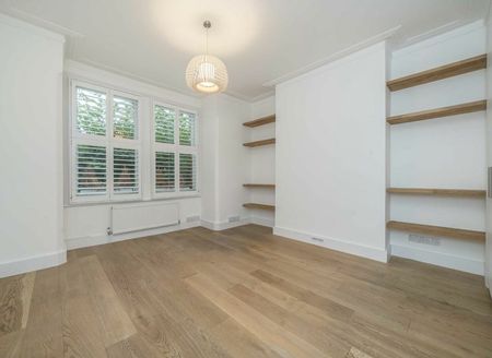 Ivy Crescent - Photo 3