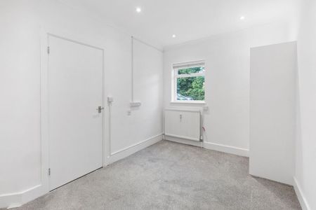1 bedroom ground floor flat to rent - Photo 2