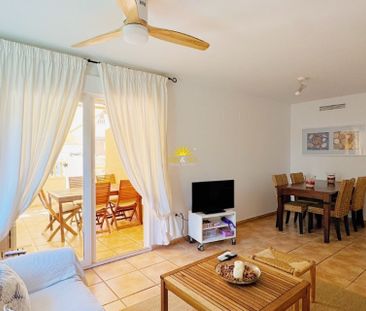 3-BEDROOM GROUND-FLOOR APARTMENT WITH LARGE TERRACE, POOL AND GARAG... - Photo 4