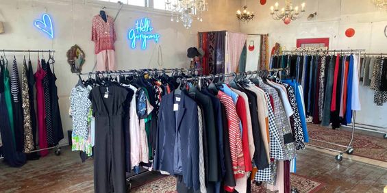 Is This Your New Shop - Photo 3