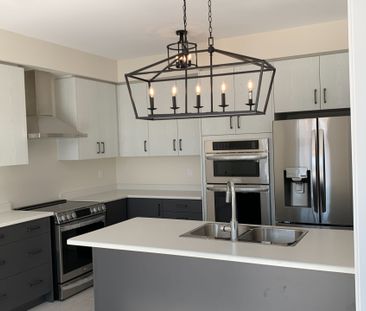 For Lease - 271 Vanilla Trail, Thorold, Ontario - Photo 3