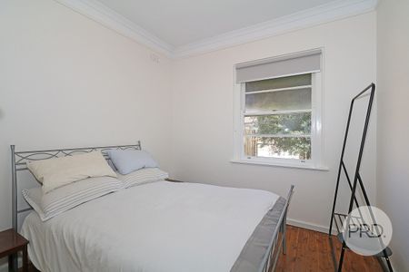35 Bluett Cresent, Turvey Park NSW 2650 - Photo 4