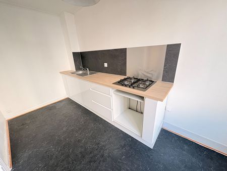 T2 de 71.69 m², rue des Postes réf 1512-001 - Photo 5