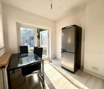 Spring Grove, Hounslow, TW3 - Photo 2