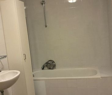 Appartement te huur in Asper voor € 900 met 2 slaapkamers - Photo 5