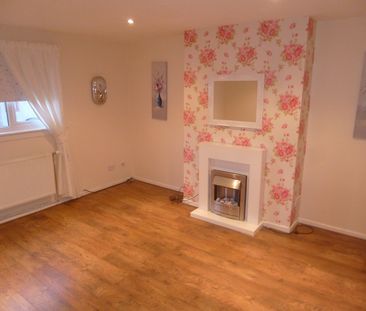 Acredyke Road, Glasgow, G21 3QG - Photo 2