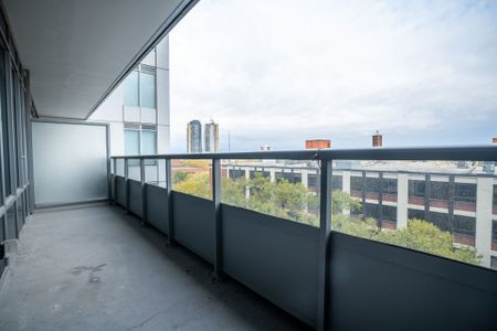 For Lease - 212 King William Street Unit# 722, Hamilton, Ontario - Photo 4