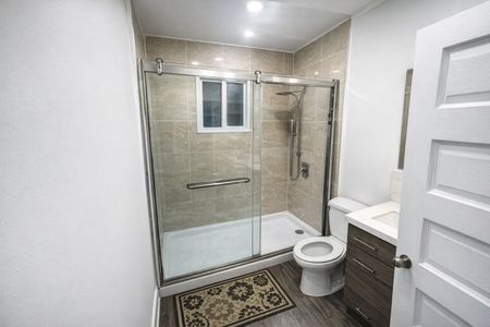 For Lease - 61 Hart Avenue Unit# Main, Toronto, Ontario - Photo 5