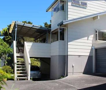 Hillcrest family home - Photo 4