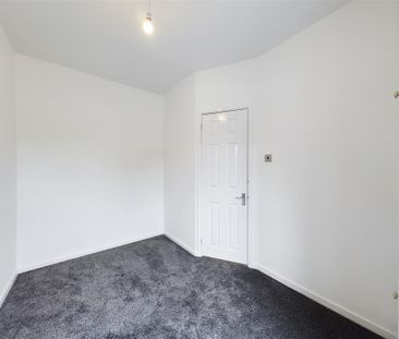 Higher Green Lane, Tyldesley, M29 - Photo 4