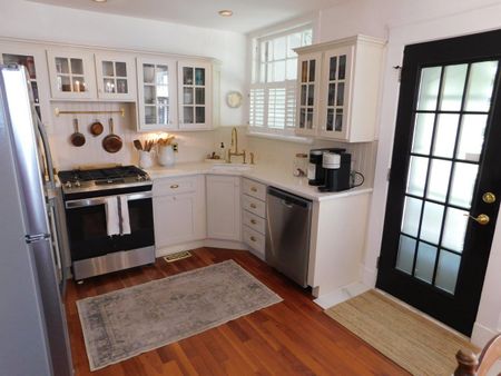 FOR RENT – 5520 Stairs Place, Halifax, Nova Scotia - Photo 5
