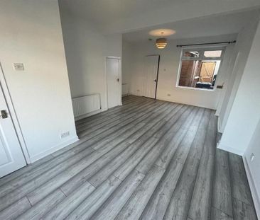 119 Broadway, Donegall Road, Belfast, BT12 6HX - Photo 3