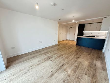 Burnt Mill, Harlow - Photo 2