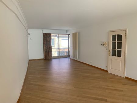Ruim 1-slaapkamerappartement met garagebox te huur - Foto 2