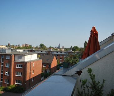 Über den Dächern von Nippes , schicke 2 Zimmer mit Balkon - Photo 1