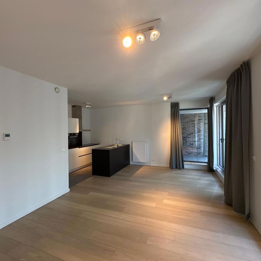 Appartement - à louer - 1 250 € 1040 Bruxelles - Photo 1