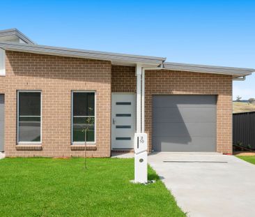 BRAND NEW DUPLEX IN POPULAR ESTATE - Photo 3