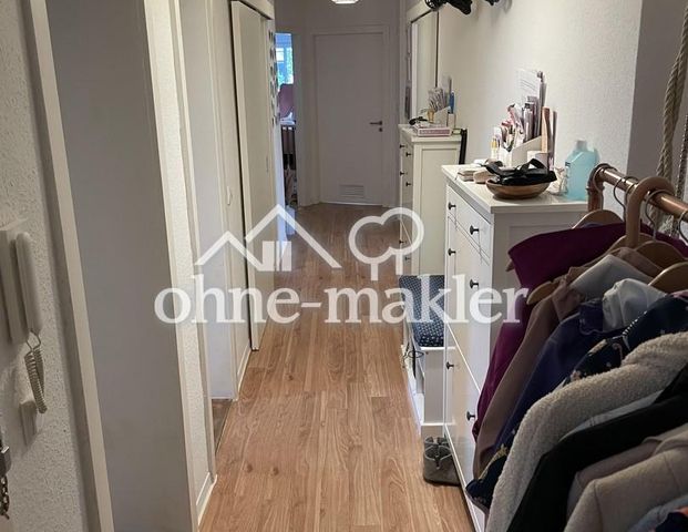 Charmante 3-Zimmer-Altbauwohnung mit 2 Balkonen in der Karlsruher Oststadt - Foto 1