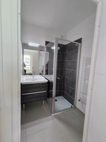 Appartement 4 pièces 81 m² Asnières-sur-Seine - Photo 3